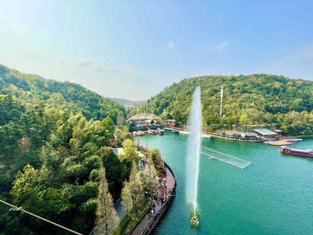 报名开启！参赛免费游石燕湖景区，同行家属半价→