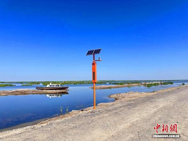 “塞外明珠”乌梁素海：从生态困境到绿色传奇的逆袭