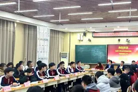 携手名校 共育英才丨北京大学专家教授到潍坊昌邑市第一中学作专题报告图片