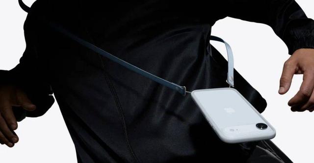 承认吧：手机越来越无聊了，要允许好玩的怪东西存在