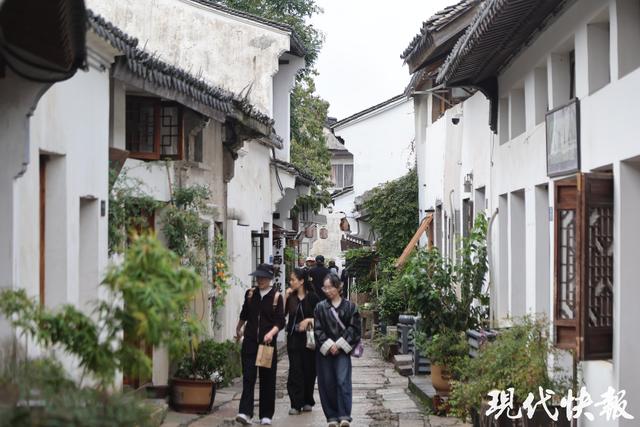 2025年全国地方媒体总编辑看无锡｜古街新生，渐进式更新酿出紫砂文旅新香