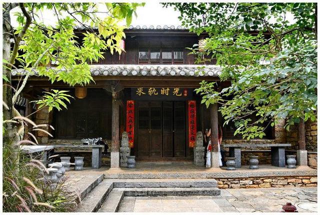 七彩云南之七：因《芳华》而火爆的碧色寨