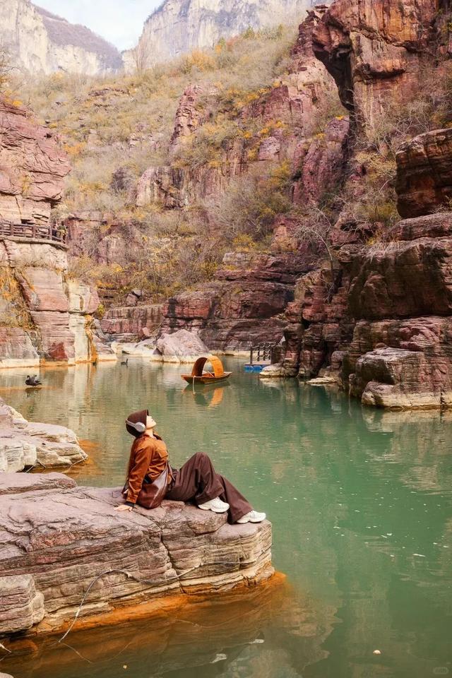 很少用“震撼”形容一座山！