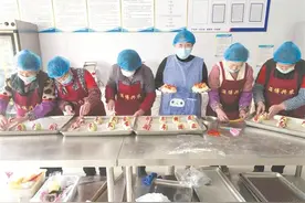 “小工坊”点燃共富“强引擎”图片