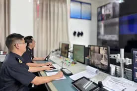 “解锁”监管通关新模式 “老”口岸焕发新生机图片