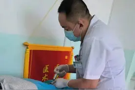 威海市中医院疼痛科：超声引导，精准阻滞“蛇缠腰”后遗症图片