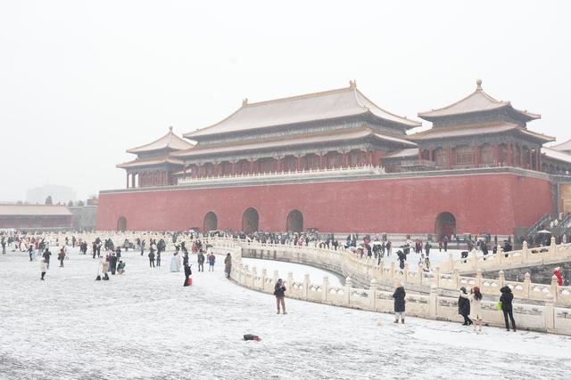 雪落京城！刚出炉的雪景大片收藏起来！