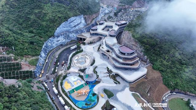 世界第一高桥・桥旅新地标 | 花江峡谷大桥：桥上桥下都有好风景