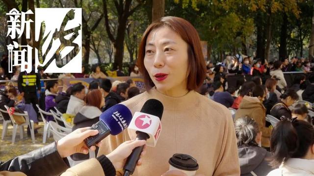 "全上海人都来了吧…"今天这条路什么情况？大堵车！还有30万人抢破头↗