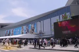 逼真还原游戏场景 明日方舟嘉年华等你来图片