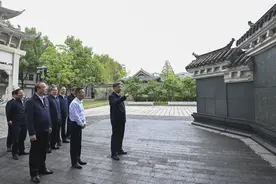 总书记刚刚来过这里 | 六尺巷里听“新声”图片