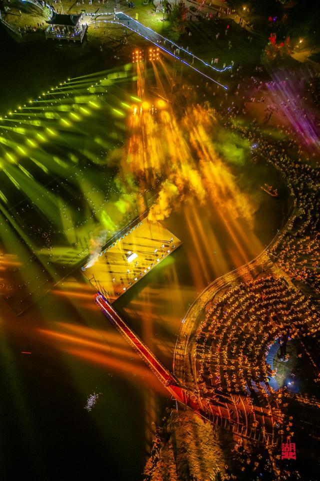 银杏即将进入最佳观赏期，随州银杏谷推出夜游活动，附近民宿热销