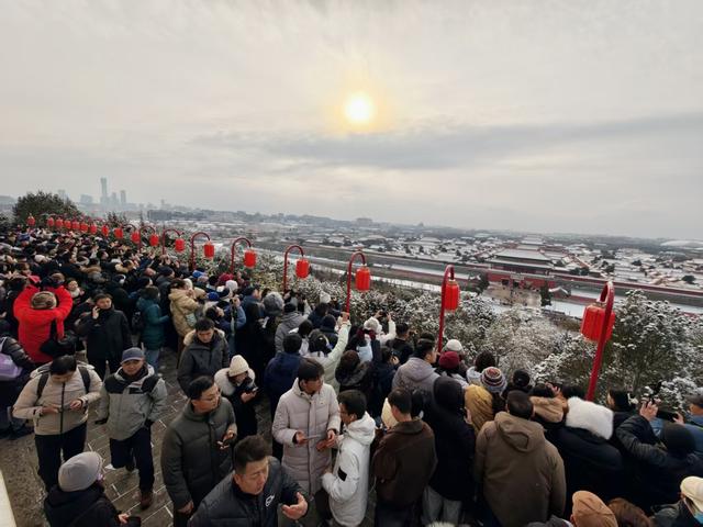 美图来了！登上景山公园制高点俯瞰中轴线雪景