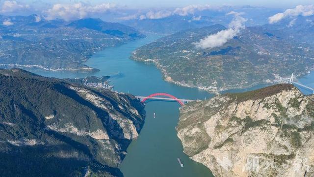 秭归：长江三峡生态美