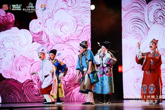 当千年非遗“潮”起来：2025海丝国际文旅节上演“世遗辉映·世界共享”非遗跨界大秀