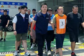 金额超20亿元！上海警方破获新型跨境资金非法转移案，低价礼品卡成作案工具图片