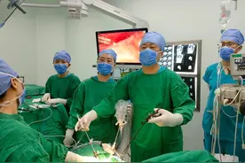 无插管、损伤小、恢复快，首都儿科研究所开展“无管化”胸腔镜手术图片