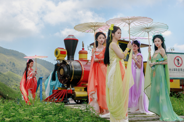 霓裳仙踪入“柘”里！跟着“七仙女”打卡云中慢城~