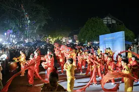 “乐动蓉城·元通清明春台会”在元通古镇启幕图片