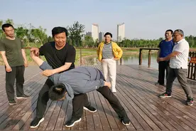 闪电评论丨继承和发扬王成太极 让传统武学焕发生机图片