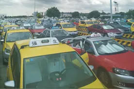 黑桃：我在上海开出租图片