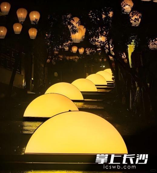 双节来天心：“无人行李墙”升级服务，登古阁体验“文武双全”