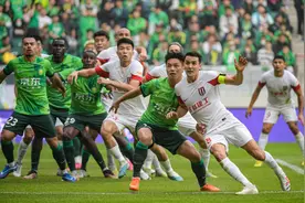 国安队主场被“绝杀”！2比3不敌成都蓉城图片