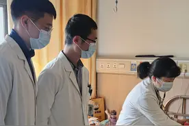 警惕！7岁女孩自喷防晒剂后突发“白肺”，医生提醒：情况严重可危及生命图片