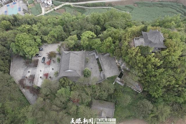 跟着《乌蒙深处》游乌蒙