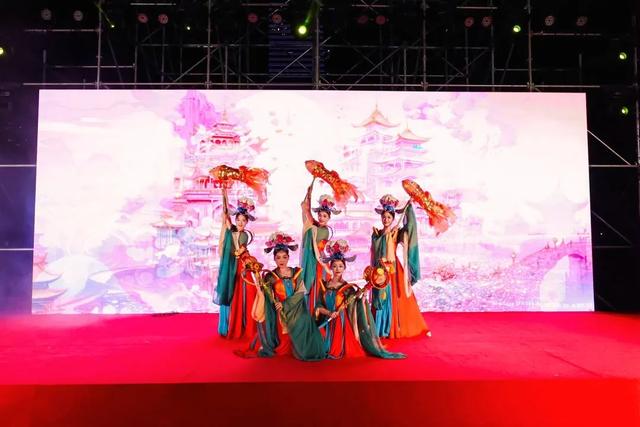 火爆！“大唐不夜城”来无锡了