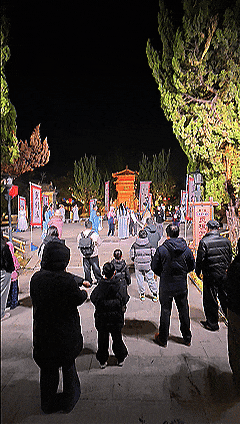 当千年铁花遇见漫天飞雪！荆州九老仙都上演冰火奇缘