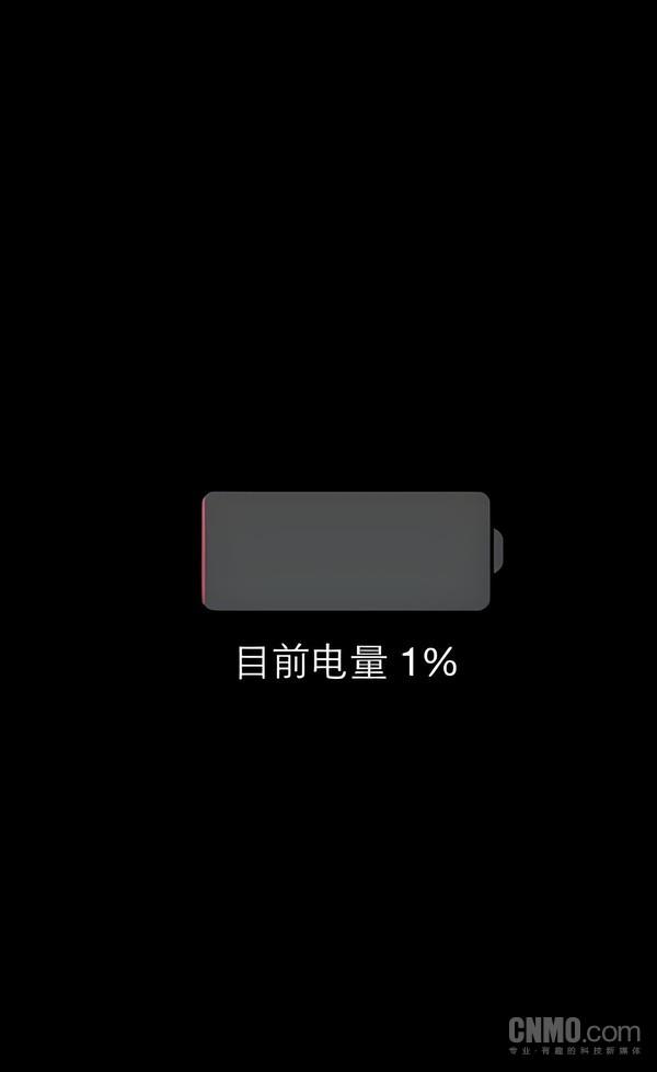 iOS 26测试版陷“电池门” 第三方配件致iPhone无限重启