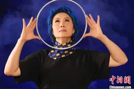 旅美华人魔术师陈智玲：中国元素是我的法宝图片
