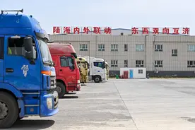 四季看新疆之走进口岸看新疆|新疆以高水平对外开放打造亚欧黄金通道图片