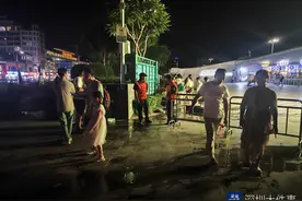 深圳大梅沙等多个景区临时闭园 游客：安全第一，下次补上图片