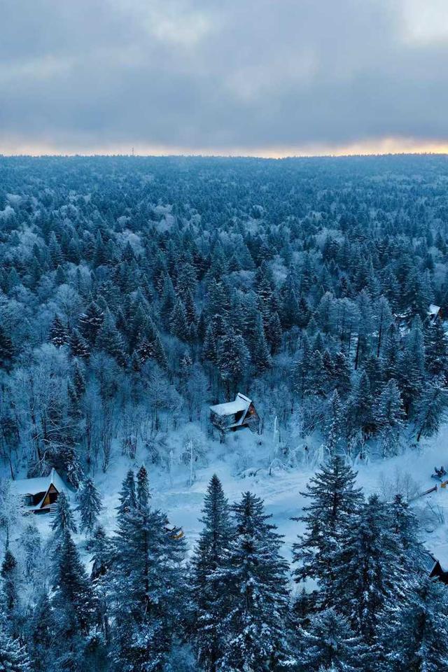 吉林和龙老里克湖：冰雪秘境里的冬日童话