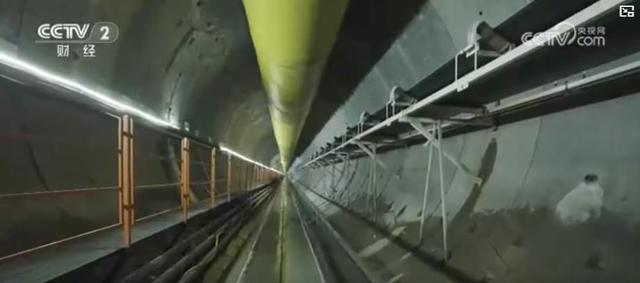 西气东输果子沟管道工程隧道贯通，感受大国工程硬核科技