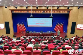 济宁市第十五中学举办青年教师高质量发展专题培训会图片