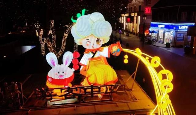 元宵仪式感怎么能少了TA！上海元宵灯会打卡指南来啦，10处赏灯点位速码~