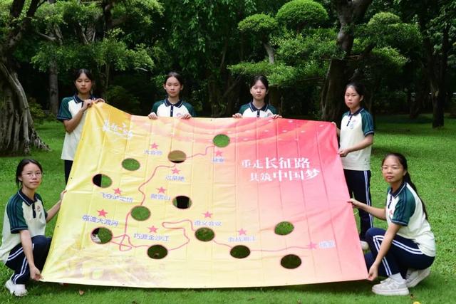 融水50位“春蕾女童”赴南宁研学 感受城市发展与文化魅力