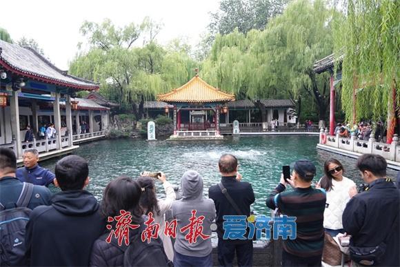 “一年四季・泉在济南”，何以圈定世界的目光？