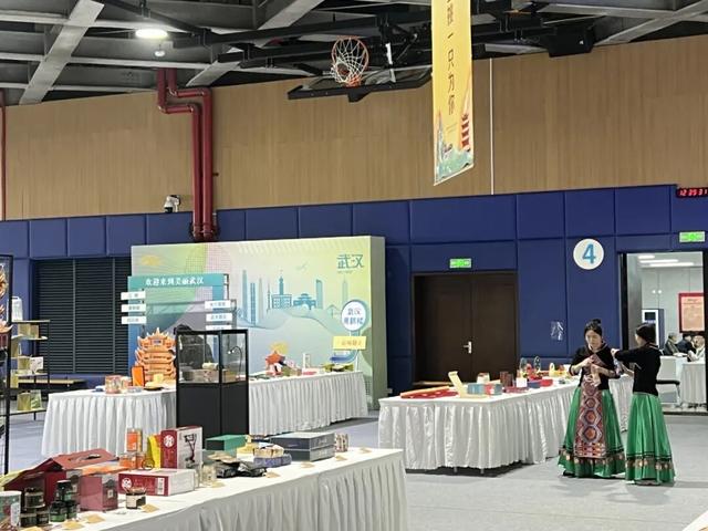 非遗“潮”起来！中国手艺网携文创精品亮相湖北文旅盛会