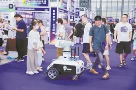 深圳打造人工智能先锋城市 超2200家AI企业 产业规模破3000亿图片