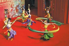 飞天歌舞乐动丝路艺术珍品展图片