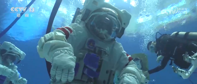 “70后”“80后”“90后”，出征！神舟二十一号乘组“跨界”也精彩