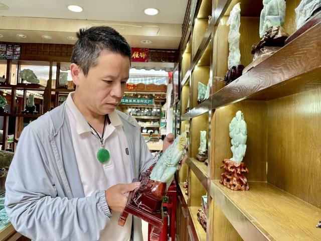 以“玉”见丽江，以“研” 说美好