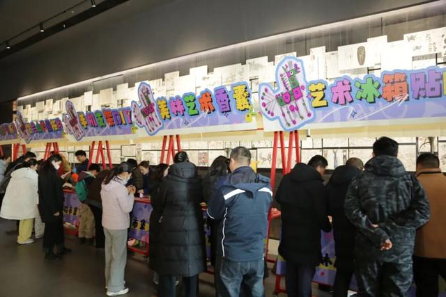 直击 || 银川韩美林艺术馆十周年再出发暨2026丙午生肖特展今日启幕