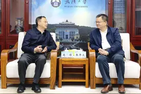 周锋带队拜访武汉大学 深化校地合作 赋能支点建设图片