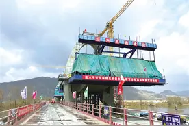 综合交通大会战 热火朝天抢工期 智慧攻坚克难关 什川黄河大桥预计年底通车 将成为乡村振兴新纽带图片