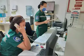 急诊室里的坚守与温情图片